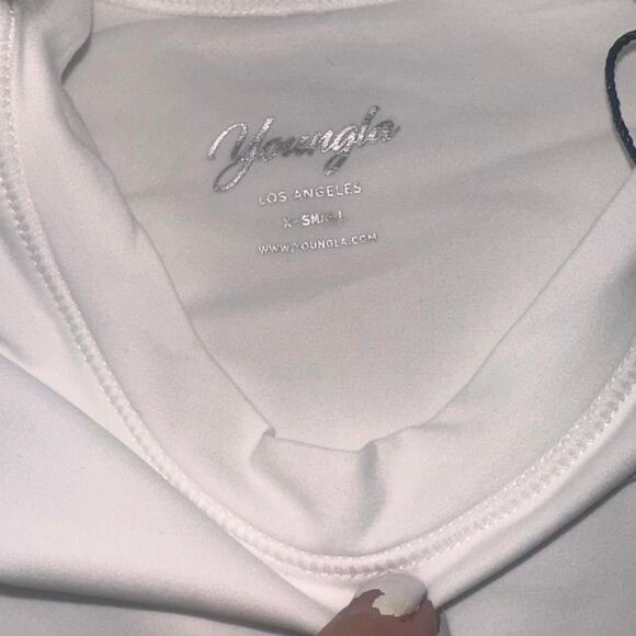 Young LA Waist Delete Tee Size XS In White Brand New With Tags & packaging - Picture 4 of 5